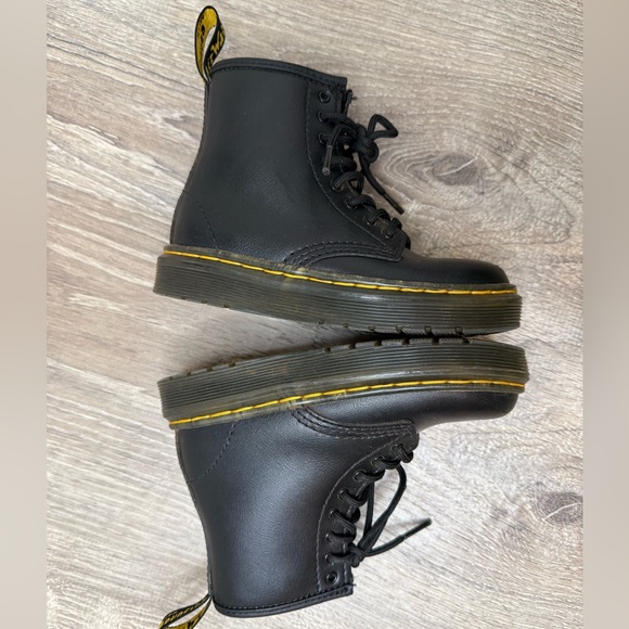 Dr. Martens Zavala Toddler Boot Size 9 - Picture 7 of 9